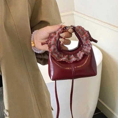 Túi đeo chéo mini nữ bucket caro kèm nơ tiểu thư DK123 – giá chỉ 62.000₫