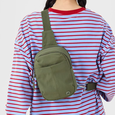 Túi đeo chéo nam nữ phong cách Hàn Quốc Messenger đa năng, giá ưu đãi 251,640₫ 2