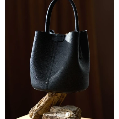 Túi Đeo Chéo Nữ Da Bò Cao Cấp Ladysam Bucket Bag Size 18 Dáng Xô Basic Công Sở 5 Túi Đeo Chéo Nữ Da Bò Cao Cấp Ladysam Bucket Bag Size 18 Dáng Xô Basic Công Sở 5