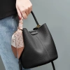 Túi Đeo Chéo Nữ Da Bò Cao Cấp Ladysam Bucket Bag Size 18 Dáng Xô Basic Công Sở 8