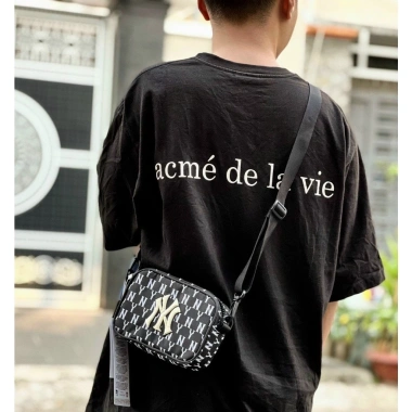 Túi đeo chéo NY MLB Monogram mini, unisex, nhiều ngăn, chất vải chống nước, giảm giá 150k 3