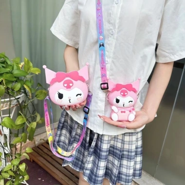Túi Đeo Chéo Silicone Mini Kuromi cho Bé Gái - Du Lịch, Lì Xì, Giá 45.000