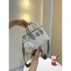 Túi đeo chéo size 17 Hello Kitty dáng làn, da mềm, giá chỉ 88.999₫ – Phương Lan 6
