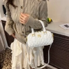 Túi đeo chéo xếp li nữ 2.026 - Túi nhỏ vuông đa năng, thiết kế đơn giản, giá ưu đãi 314.280₫ 9