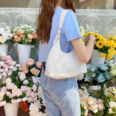 Túi đeo vai nữ da PU mềm, dây điều chỉnh độ dài, cầm tay tiện lợi, màu trơn dễ vệ sinh - 200k