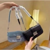 Túi đeo vai nữ phong cách Hàn Quốc MIHACHI TDC283 - Dây cài chéo, giảm giá 105k 4