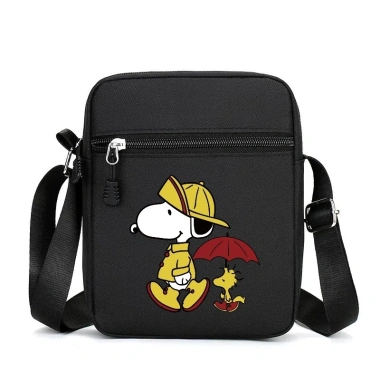 Túi đeo vai Oxford in Snoopy - Ba lô chéo thể thao đa năng, giá 91.800₫ 9 Túi đeo vai Oxford in Snoopy - Ba lô chéo thể thao đa năng, giá 91.800₫ 9