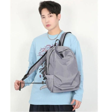 Túi đi học đeo vai APPEAR nam màu trơn - Ba lô du lịch nhẹ, chống mài mòn, chỉ 185.220₫ 3 Túi đi học đeo vai APPEAR nam màu trơn - Ba lô du lịch nhẹ, chống mài mòn, chỉ 185.220₫ 3