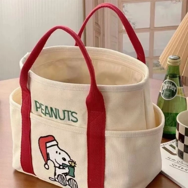 Túi du lịch canvas dung tích lớn màu trơn cho nữ - Giá ưu đãi 49.356 VND 24 Túi du lịch canvas dung tích lớn màu trơn cho nữ - Giá ưu đãi 49.356 VND 24