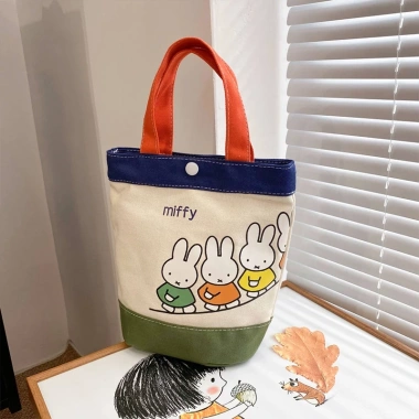 Túi du lịch canvas dung tích lớn màu trơn cho nữ - Giá ưu đãi 49.356 VND 37 Túi du lịch canvas dung tích lớn màu trơn cho nữ - Giá ưu đãi 49.356 VND 37