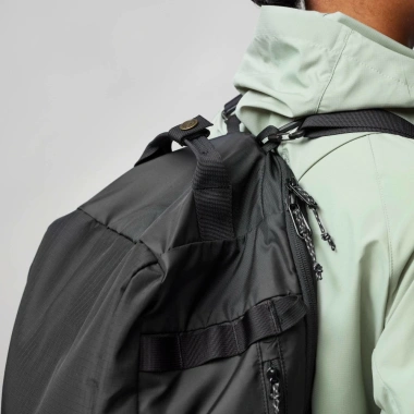 Túi du lịch Fjallraven High Coast Duffel 22L siêu nhẹ, chống thấm, xách tay hoặc đeo balo - Giá 599k