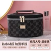 Túi đựng đồ makeup xinh xắn, nhỏ gọn, hàng sẵn - giá ưu đãi 189.050 VND 2