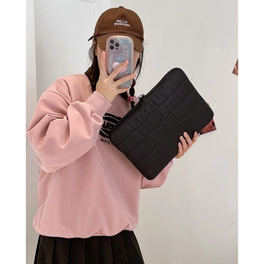 Túi đựng laptop 10-15 inch TRẮNG ĐEN phong cách Hàn Quốc, chống sốc, chất liệu phao trơn puffer bag
