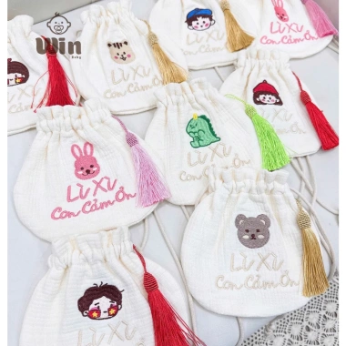 Túi Đựng Lì Xì Tết 2.026 Win Thêu Cute – Túi Đeo Chéo Dày Dặn, Cảm Ơn, Giá Sỉ 60.000₫