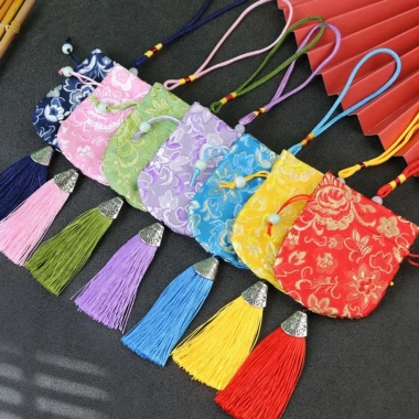 Túi gấm hầu bao đa năng đựng trang sức, bột thơm, lì xì - Quà tặng duyên 15.000 VND