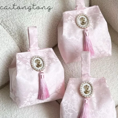 Túi gấm sang trọng đi kèm áo dài - Hàng có sẵn, giảm còn 70.000đ 2