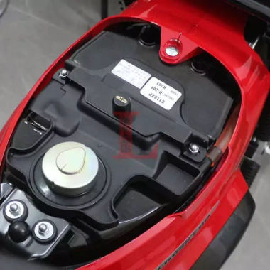 Túi ghế Honda Cubs CC110 – Đệm ổn định, chống rung, phanh thanh cân bằng 162.470₫ 5 Túi ghế Honda Cubs CC110 – Đệm ổn định, chống rung, phanh thanh cân bằng 162.470₫ 5