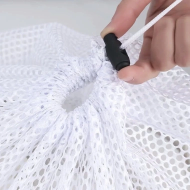 Túi giặt 2 lớp lưới polyester bảo vệ quần áo - Giá 21.400 VND, giảm mạnh
