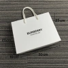 Túi giấy Burberry 30x23x10 - Sang trọng, giá ưu đãi 30.000 VND (giảm từ 37.500)