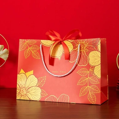 Túi giấy DANY Tết hoa mai có nơ, ruy băng sang trọng, chất liệu dày dặn - chỉ 20.000 VND