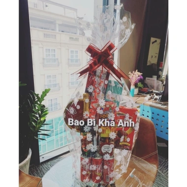 Túi Giấy Kiếng Gói Quà Tết 2.024 Hoa Văn Chấm Bi Trong Suốt - Đa Kích Thước 30x40‑80x120, Giá 50k (Giảm từ 61k)
