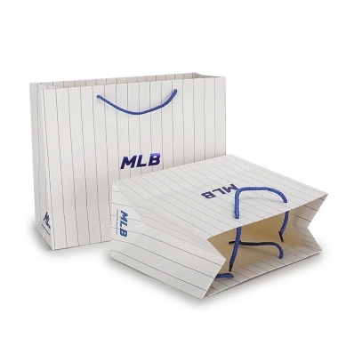 Túi giấy MLB chịu tải cao, thiết kế sang trọng, giá chỉ 60.000₫ (giá gốc 74.400₫) 2