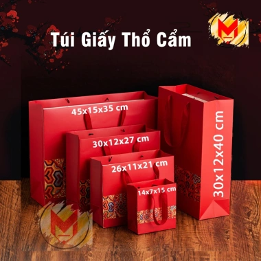 Túi Giấy Thổ Cẩm Đỏ Quà Tết và Trung Thu, Túi Đựng Quà Cứng Hoa Văn MILCA 17,019₫