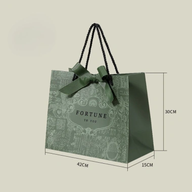 Túi giấy xanh Fortune TU50 - Túi đựng quà kèm nơ may mắn tặng sinh nhật 3 Túi giấy xanh Fortune TU50 - Túi đựng quà kèm nơ may mắn tặng sinh nhật 3