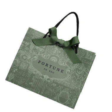 Túi giấy xanh Fortune TU50 - Túi đựng quà kèm nơ may mắn tặng sinh nhật 7 Túi giấy xanh Fortune TU50 - Túi đựng quà kèm nơ may mắn tặng sinh nhật 7