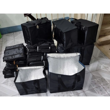 Túi giữ nhiệt vải dù dày đa màu đen đỏ xanh – Nhiều kích thước, may theo yêu cầu, giá ưu đãi 59.000₫