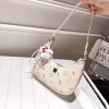 Túi kẹp nách đeo chéo nữ họa tiết mèo Kitty, charm, giảm 17% chỉ 73.000 VND 6