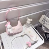 Túi kẹp nách đeo chéo nữ họa tiết mèo Kitty, charm, giảm 17% chỉ 73.000 VND 8