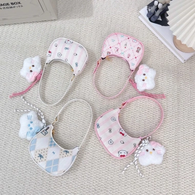 Túi kẹp nách, đeo vai mini size 14 Hellokity thiết kế cute xinh, giá chỉ 59.000đ 7