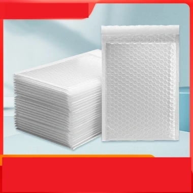 Túi khí chống sốc 11x11cm - Bao bì niêm phong bong bóng dán sẵn, giá 60.000đ