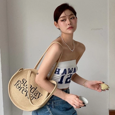 Túi len cao cấp hình tròn thêu chữ Sunday Forever – trẻ trung, giảm còn 125k