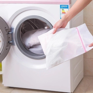 Túi Lưới Giặt Đồ Khóa Kéo - Bảo Vệ Quần Áo Lót, Xù Lông, Chống Hư Hại Máy Giặt 4 Túi Lưới Giặt Đồ Khóa Kéo - Bảo Vệ Quần Áo Lót, Xù Lông, Chống Hư Hại Máy Giặt 4