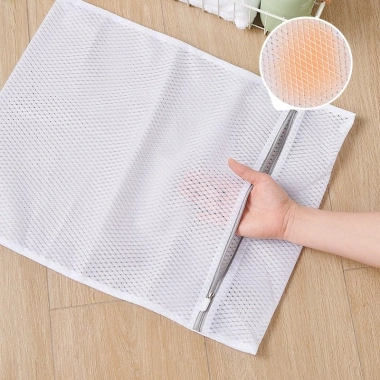 Túi Lưới Giặt Đồ Lót ECOCO E24.226 Khóa An Toàn, Chống Nhăn, Tái Sử Dụng 39.000 VND