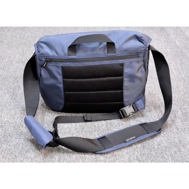 Túi máy ảnh Crumpler Proper Roady 7.500 navy – Bảo vệ, gọn nhẹ, giá chỉ 320.000 VND 5