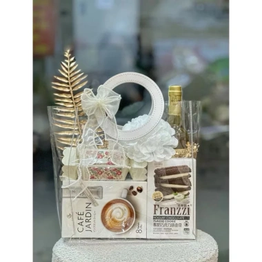 Túi mica quai da kèm nơ trong suốt, đựng hộp quà, mỹ phẩm, quà tặng, giảm giá 27k (từ 34.560) 3