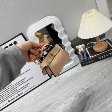 Túi mini đa năng màu xinh, túi đeo chéo cầm tay, phù hợp Tết, đựng tai nghe, chỉ 69.000 VND 7