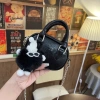 Túi mini đeo chéo dạng bàu chữ nổi kèm gấu treo, cute thời trang, giá 75.000đ 6