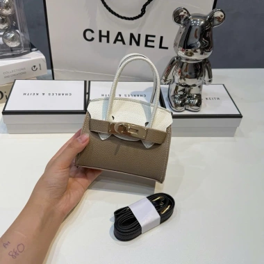 Túi mini đeo chéo Hờ Mờ 5 màu mẫu mới 2.025 Giá 79.000 VND giảm 23% 6