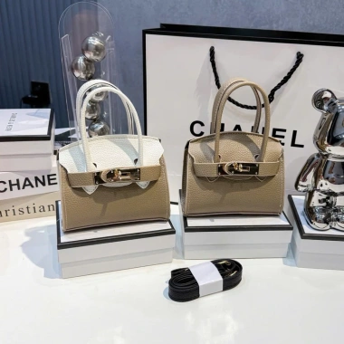 Túi mini đeo chéo Hờ Mờ 5 màu mẫu mới 2.025 Giá 79.000 VND giảm 23% 8