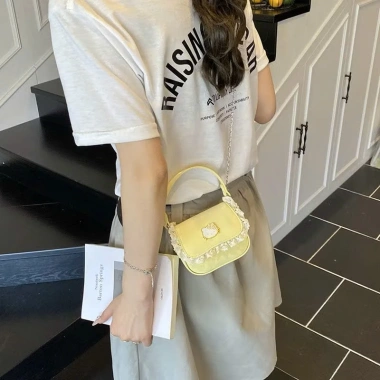 Túi mini nữ da PU phối ren trắng, charm mèo vàng - phong cách Hàn DK374, 73.000đ 6
