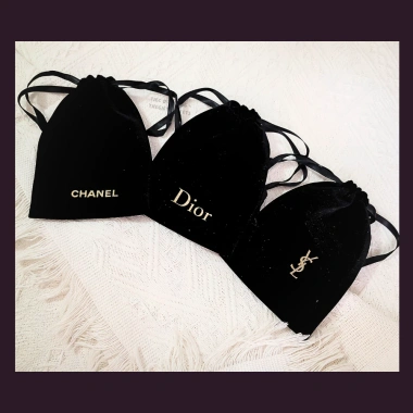 Túi nhung dây rút đa năng - Đựng trang sức, mỹ phẩm, quà tặng, giá chỉ 38.000đ 2