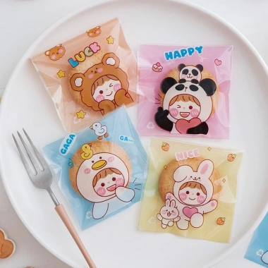 Túi Opp dán miệng 7x7+3cm 100 chiếc, đựng bánh kẹo, họa tiết hoạt hình dễ thương, chỉ 23.800₫ 8