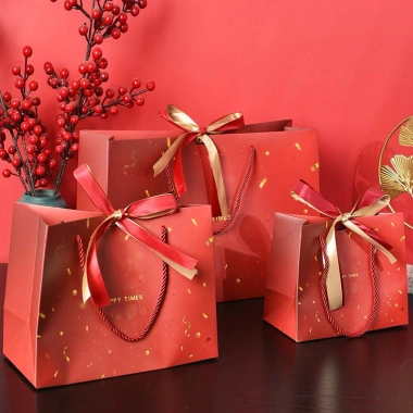 Túi Quà Tặng Tết 2.026 Đèn Lồng Đỏ Sang Trọng - Quà Trung Thu và Lễ Hội Giá 14.500₫ He Be Store