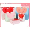 Túi Quà Tặng Tình Yêu Đám Cưới Túi Giấy Cứng Hình Trái Tim Valentine T29 9.000đ