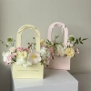 Túi Quai Vòm Romantic Flowers - Túi Giấy Cắm Hoa Độc Đáo Giá 20.000 VNĐ