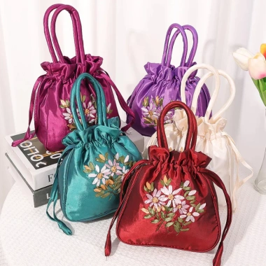 Túi rút tay nữ thêu hoa đẹp, vải lụa vintage cổ điển - Giá chỉ 59.000đ 8